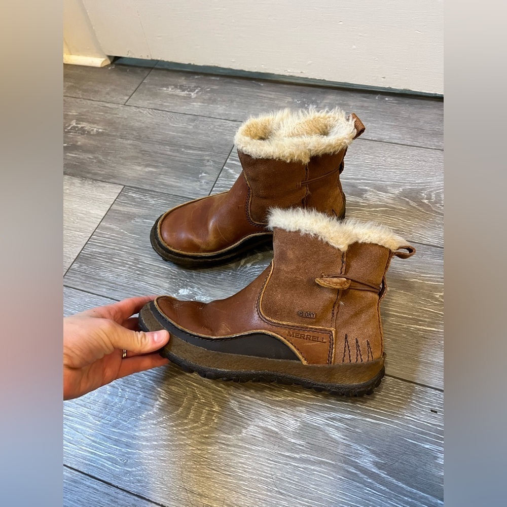 Merrell Women’s Tremblant Pull On Polar Leather Boots Size 6